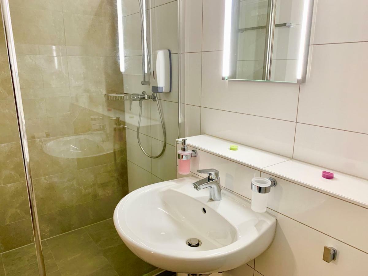 Hotel Adore Romanel-sur-Morges 外观 照片
